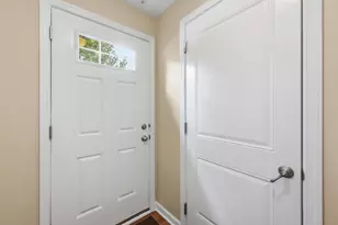805 Pointe View Dr, Adams Township, PA 16046 - Photo 11