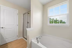 805 Pointe View Dr, Adams Township, PA 16046 - Photo 39