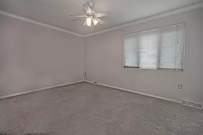 454 Willow Court, Ross Twp, PA 15237 - Photo 11
