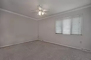 454 Willow Ct, Ross Twp, PA 15237 - Photo 11