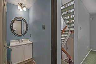 454 Willow Ct, Ross Twp, PA 15237 - Photo 9