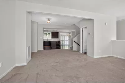 28 Remington Dr, Chartiers, PA 15301 - Photo 5