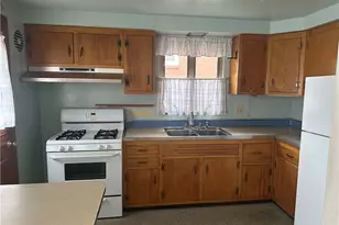 169 Cherrydell Dr, Scott Township, PA 15220 - Photo 5