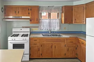 169 Cherrydell Dr, Scott Township, PA 15220 - Photo 5