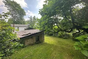 235 Kangaroo Hill Rd, Sewickley Township, PA 15660 - Photo 9