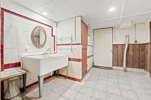 38 Franklin Ave, Ellwood City, PA 16117 - Photo 29