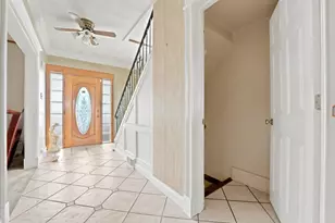 38 Franklin Ave, Ellwood City, PA 16117 - Photo 13