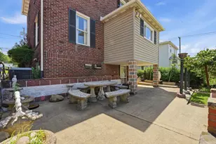 38 Franklin Ave, Ellwood City, PA 16117 - Photo 7