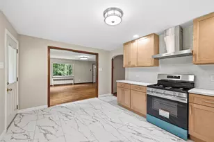 935 Stanton Ave, Pittsburgh, PA 15209 - Photo 9
