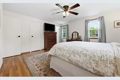 1318 Plantation Dr, Bethel Park, PA 15102 - Photo 23