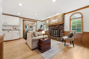 1318 Plantation Dr, Bethel Park, PA 15102 - Photo 11