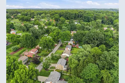 1318 Plantation Dr, Bethel Park, PA 15102 - Photo 43