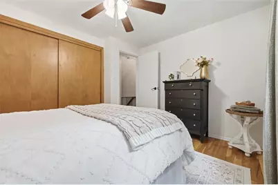 1318 Plantation Dr, Bethel Park, PA 15102 - Photo 29