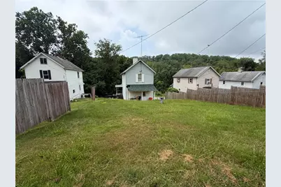 256 Leckrone Highhouse, German Township, PA 15458 - Photo 5