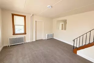 564 3rd St, Clairton, PA 15025 - Photo 9