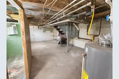 564 3rd St, Clairton, PA 15025 - Photo 21