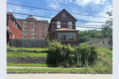 564 3rd St, Clairton, PA 15025 - Photo 3