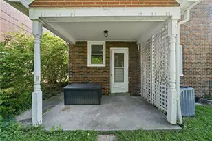 207 Parkside Ave, Pittsburgh, PA 15228 - Photo 27