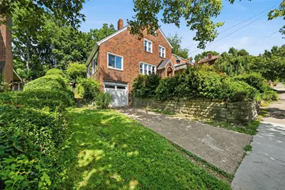 207 Parkside Avenue, Pittsburgh, PA 15228 - Photo 3