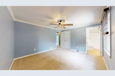 313 Meadow Dr, Cranberry Township, PA 16066 - Photo 15
