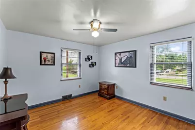 305 Glenn Ave, Canonsburg, PA 15317 - Photo 17