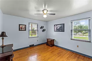 305 Glenn Ave, Canonsburg, PA 15317 - Photo 17