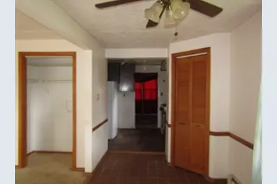 821 Veronica Dr, Pittsburgh, PA 15235 - Photo 15
