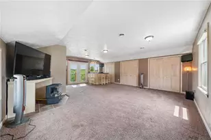 422 Primrose Dr, Unity Township, PA 15601 - Photo 21