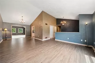 422 Primrose Dr, Unity Township, PA 15601 - Photo 3