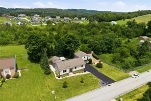 422 Primrose Dr, Unity Township, PA 15601 - Photo 37