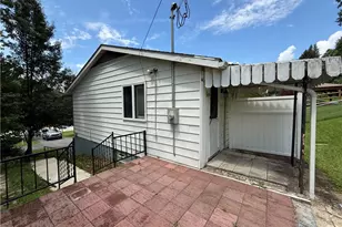 1563 Route 30, Ligonier Township, PA 15658 - Photo 3