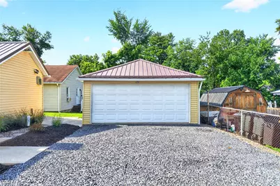 403 Perry Avenue, Washington Township, PA 15012 - Photo 37