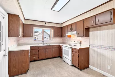 403 Perry Avenue, Washington Township, PA 15012 - Photo 7