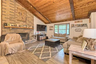 101 Gogo Lake Dr, Rayne Township-Ernest, PA 15701 - Photo 5