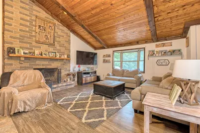101 Gogo Lake Dr, Rayne Township-Ernest, PA 15701 - Photo 5