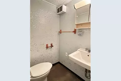 554 Forest Ave, Pittsburgh, PA 15202 - Photo 31