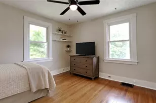 554 Forest Ave, Pittsburgh, PA 15202 - Photo 9