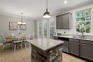 7010 Crider Rd, Adams Township, PA 16046 - Photo 5