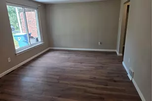 745 MacFarlane Dr, Pittsburgh, PA 15235 - Photo 7
