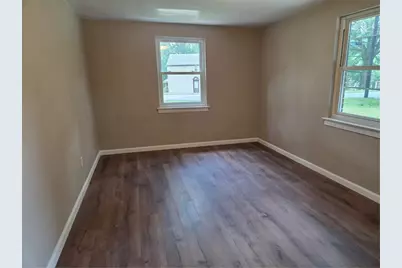745 Macfarlane Dr, Pittsburgh, PA 15235 - Photo 23