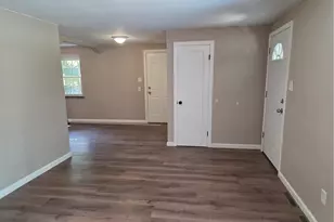 745 MacFarlane Dr, Pittsburgh, PA 15235 - Photo 3
