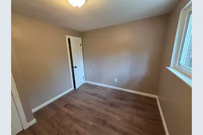 745 Macfarlane Dr, Pittsburgh, PA 15235 - Photo 21