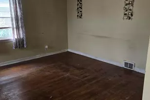 1347 Washington Pike Ave, Collier Township, PA 15017 - Photo 21