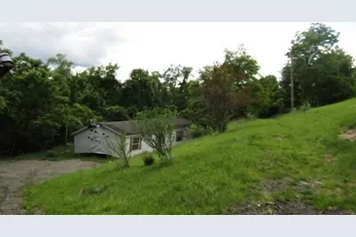 732 7th St, Marianna Boro, PA 15345 - Photo 3
