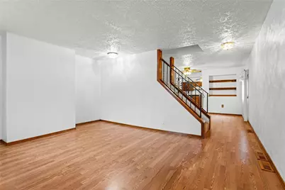4914 Cypress St, Pittsburgh, PA 15224 - Photo 3