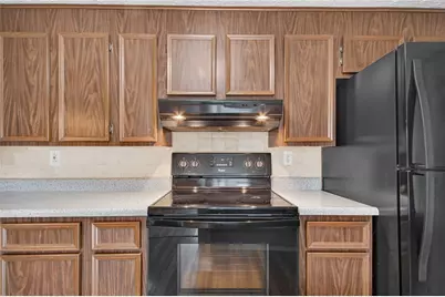 8101 Revere Pl, Hopewell Township, PA 15001 - Photo 15