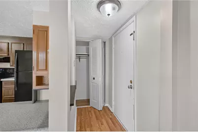 8101 Revere Pl, Hopewell Township, PA 15001 - Photo 7