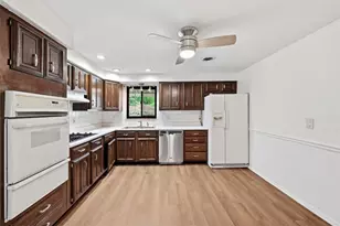 4930 Gardenville Rd, Pittsburgh, PA 15236 - Photo 13