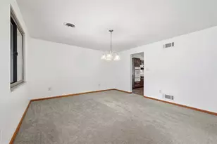 4930 Gardenville Rd, Pittsburgh, PA 15236 - Photo 11