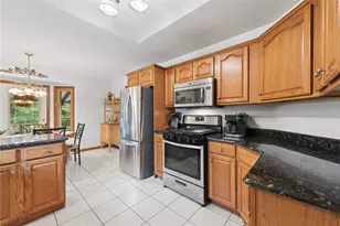 1074 Redoak Dr, Penn Twp, PA 15636 - Photo 15